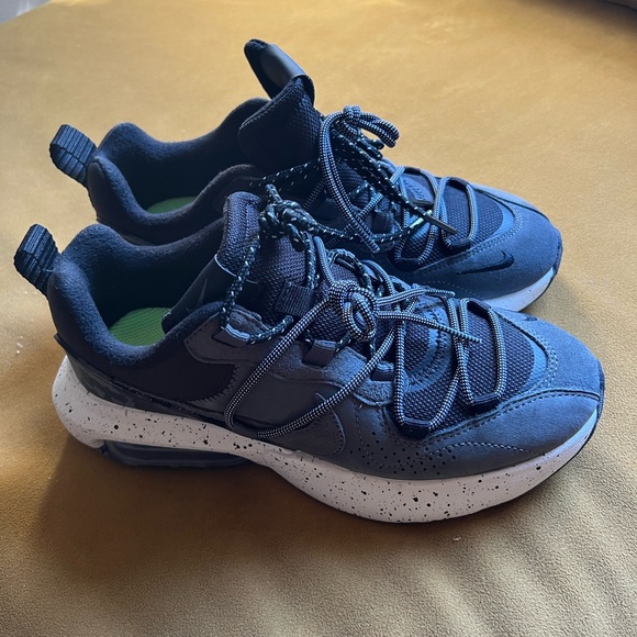 NIKE AIR MAX VIVA 'BLACK' size 7 - Picture 6 of 7